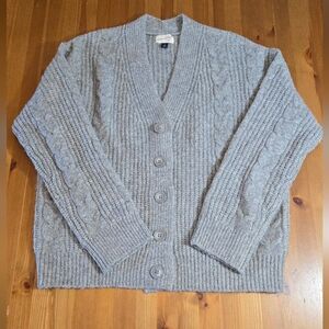 Gray Chunky Cable Knit Cozy Soft Button Up Cardigan Size Medium